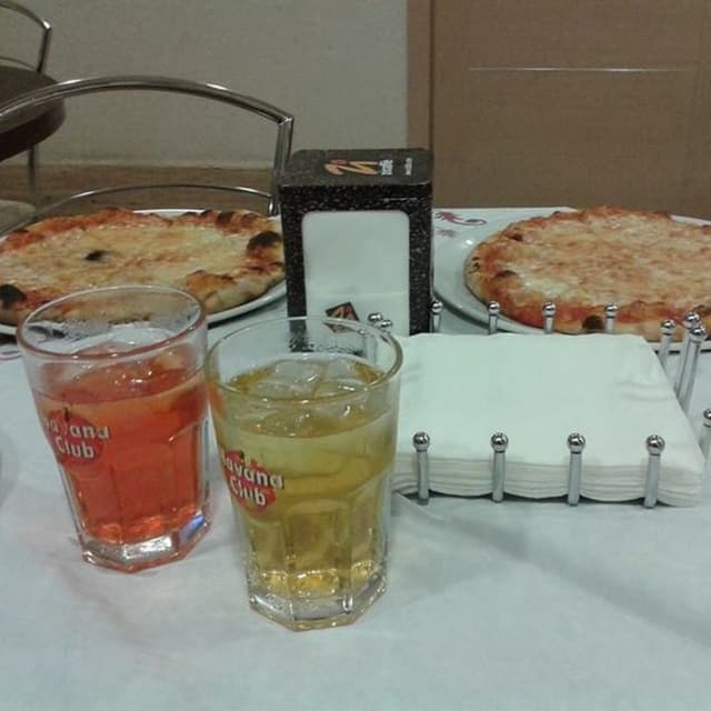 Le Corti Cafè - Immagine 1