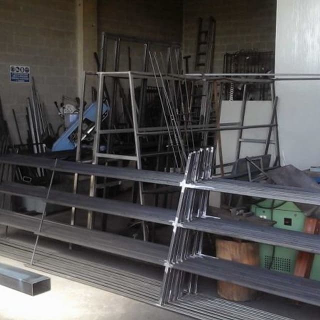 Linea Ferro - Immagine 1