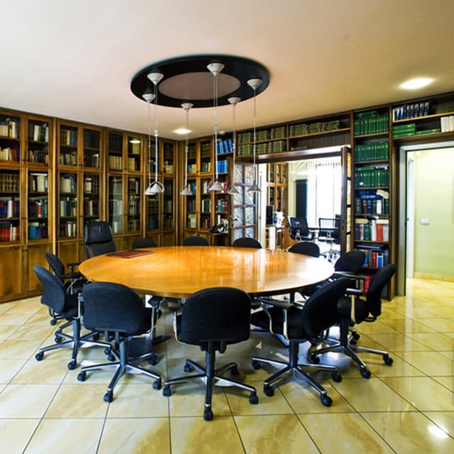 Magnani Dott. Angelo - Notaio - Immagine 1