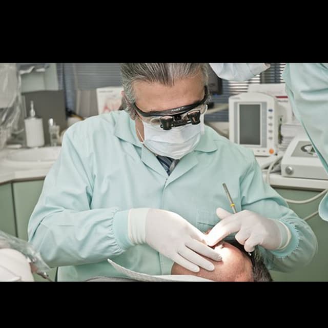 Morelli Dr. Francesco Studio Dentistico - Immagine 1