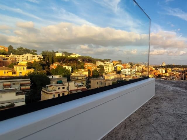 Mp Glass - Immagine 1