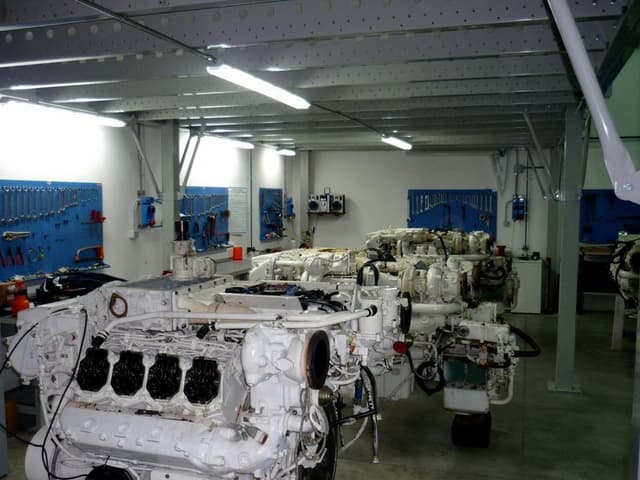 Officina Nautica Primo Rosi - Immagine 1