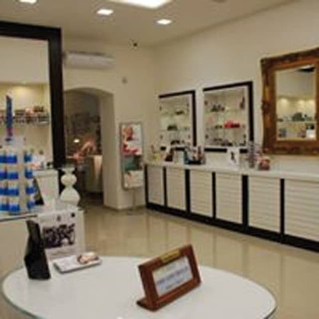 Ottica Lombardi Optometria - Immagine 2