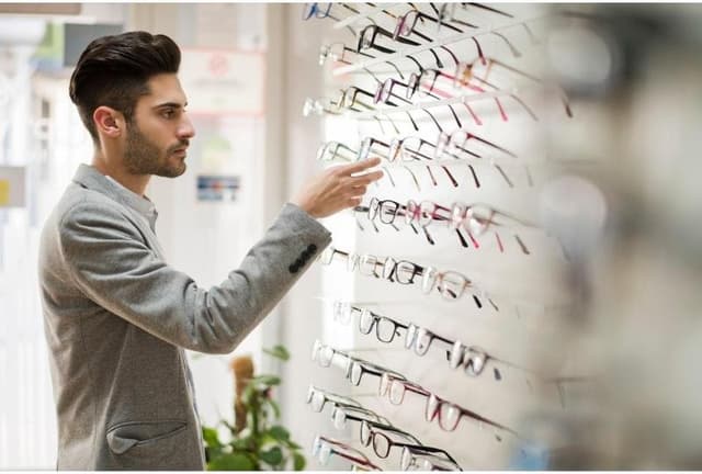 Ottica Optottica di Costantino Rino - Immagine 2