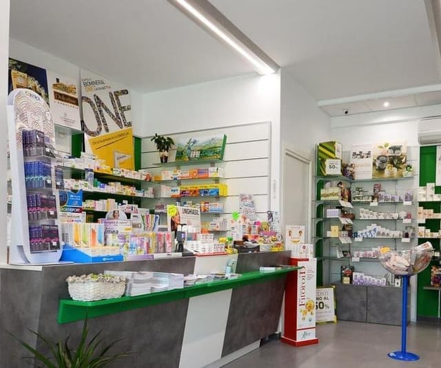 Parafarmacia Sanifarm - Immagine 1
