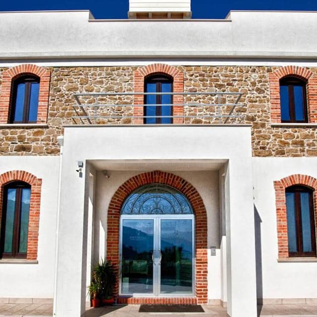 Petrelli Centro Odontoiatrico - Immagine 1