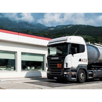 Petrolvilla - Immagine 1