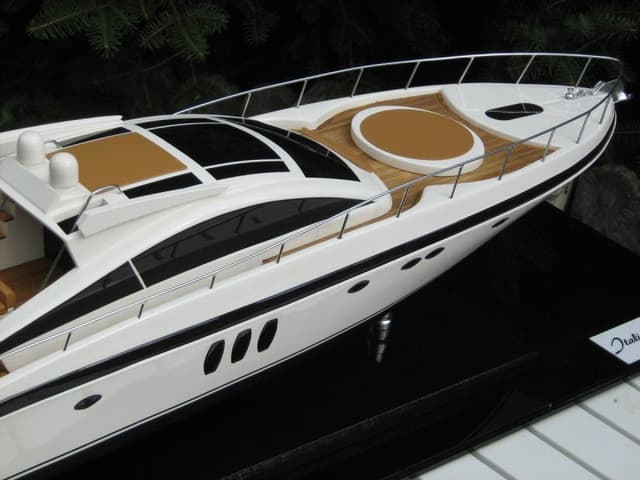 Pini Modelli - Immagine 1