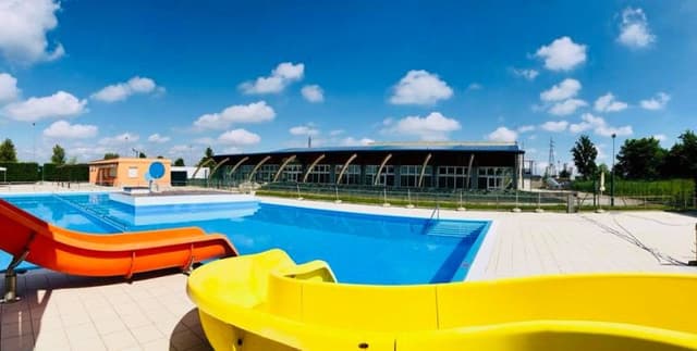 Piscina Coperta e Estiva Uisp - Immagine 1