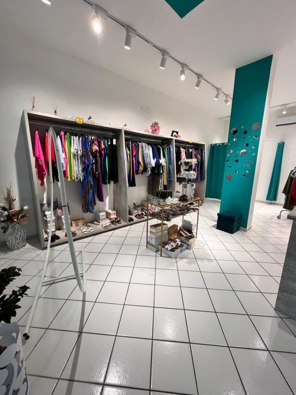 Pretty woman curvy - Immagine 2