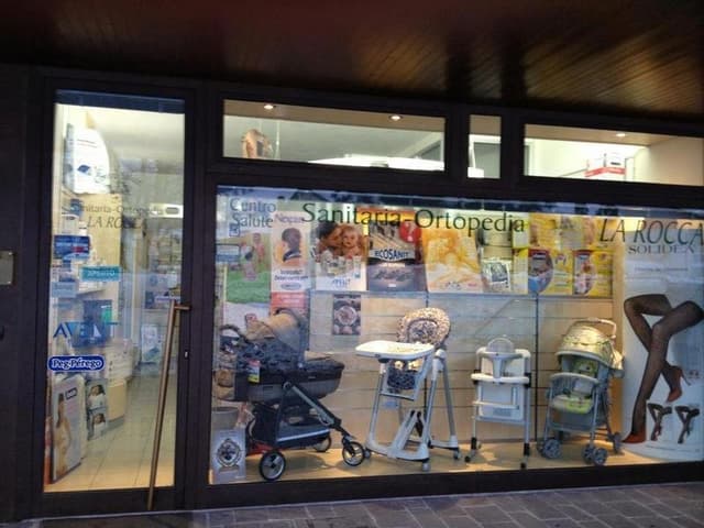 Sanitaria Ortopedia La Rocca - Immagine 1