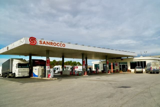 Sanrocco Carburanti - Immagine 1