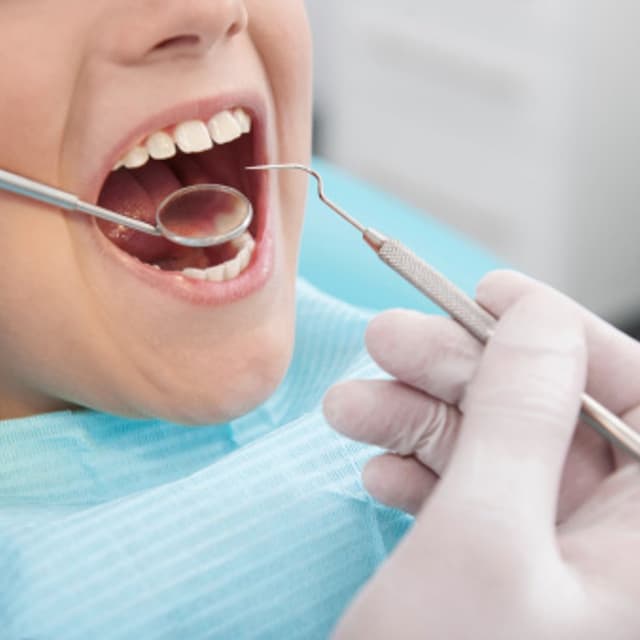 Studio Dentistico Guzzo Dr.ssa Enza - Immagine 1