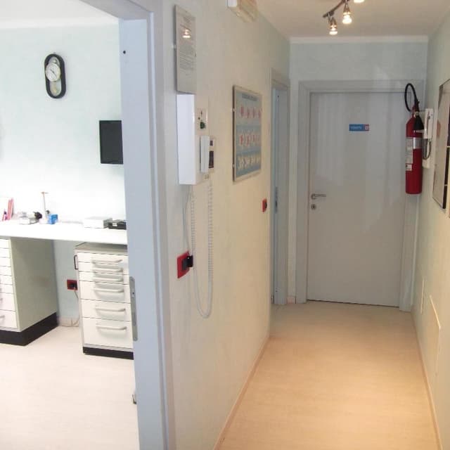 Studio Medico Dentistico Dental Bac - Immagine 2