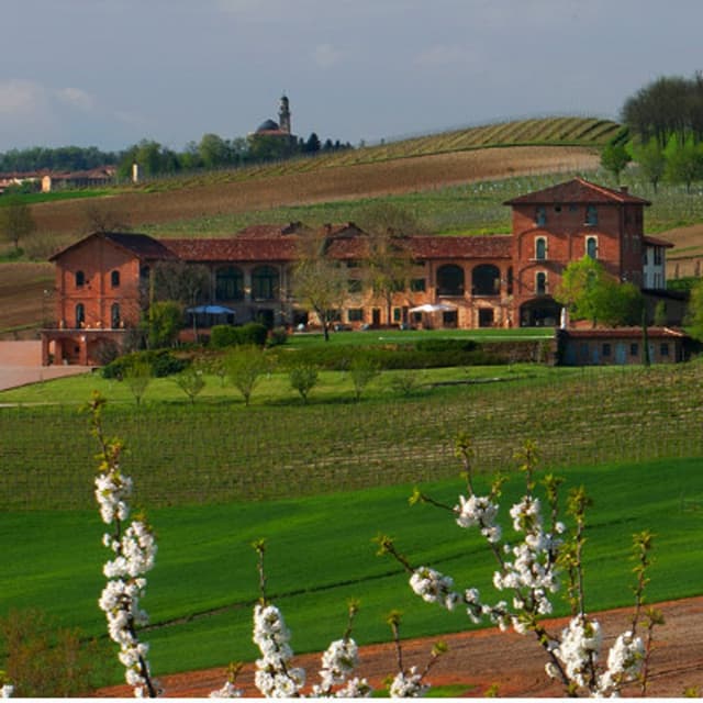 Tenuta Montemagno Relais & Wines - Immagine 1