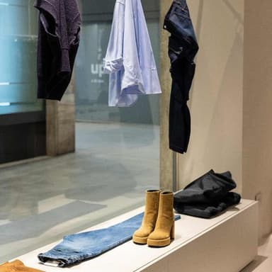 N. 7 Store