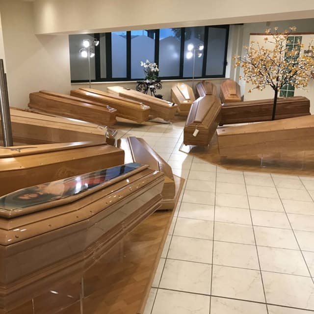 Agenzia Funebre La Pieta' - Immagine 1