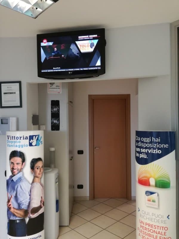 Agenzia Vittoria Tivoli Terme 749 - Guglielmo Claudio - Immagine 2