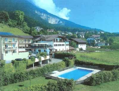 Albergo Ristorante Aquila D'Oro - Immagine 1