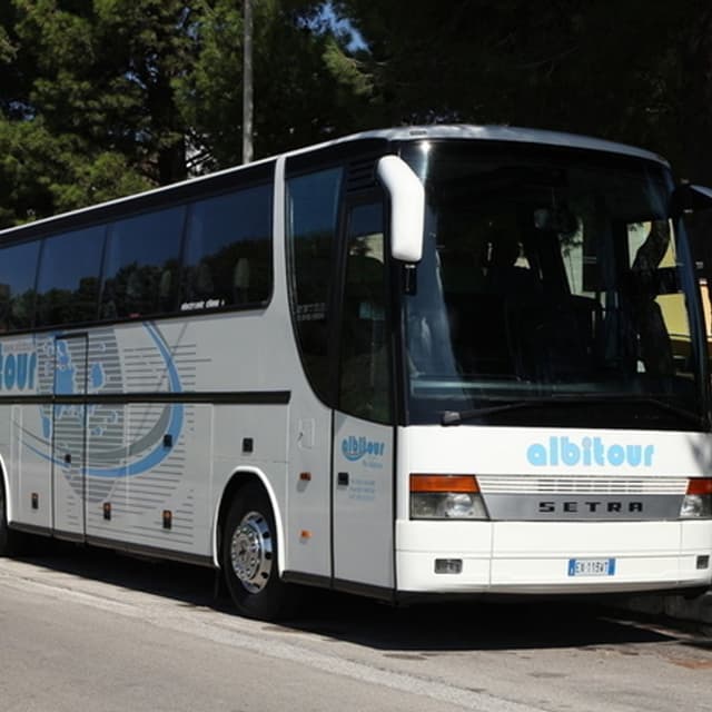 Albitour - Noleggio Autobus Pullman in Provincia di Brindisi - Immagine 2