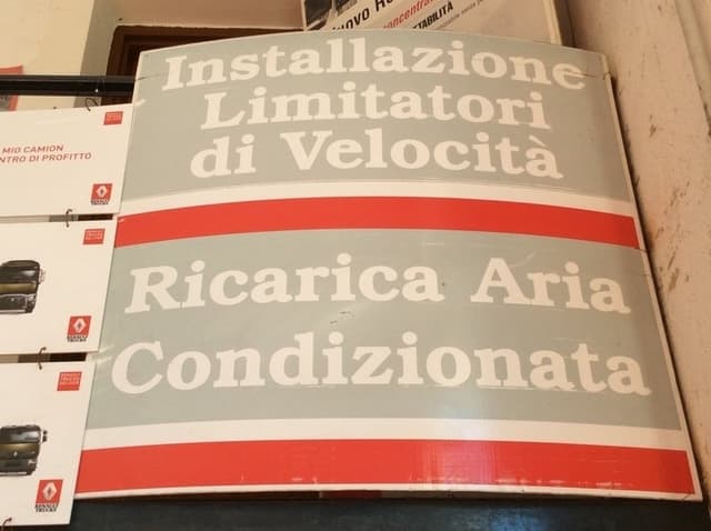 Autocar F.lli Mangione Officina Veicoli Industriali Renault Trucks - Immagine 2