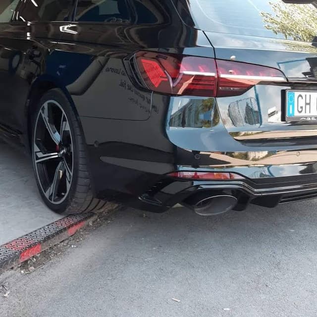 Autocarrozzeria 2p - Immagine 2