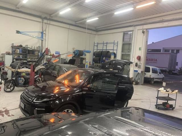 Autocarrozzeria La Pesa - Immagine 1
