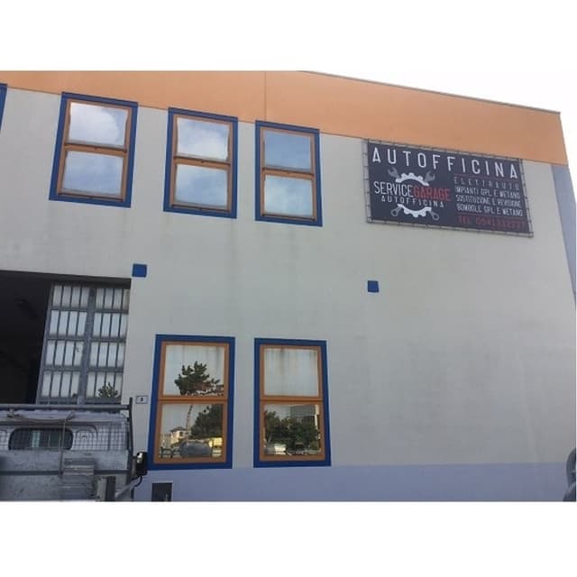Autofficina Service Garage - Immagine 1