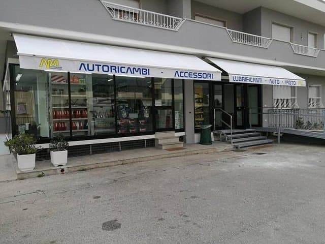 Autoricambi Massarosa - Immagine 2