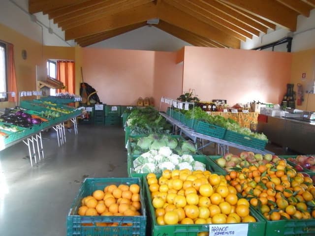 Azienda Agricola Accordi Renato e Figli - Vendita Frutta e Verdura - Immagine 2