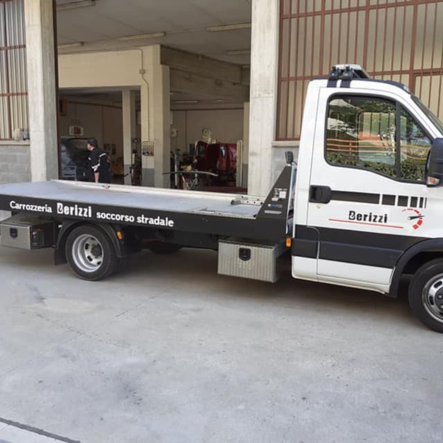 Berizzi Stefano Carrozzeria Soccorso Stradale - Immagine 1