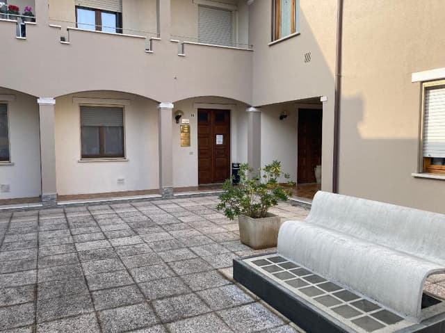 Braghini Rag. Ivana, Capisani Rag. Gino e Capisani Dott. Elisabetta - Immagine 2