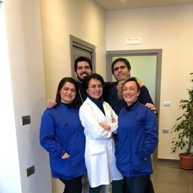Calabria Studio Dentistico Di Patrizia E Giovanni Calabria - Immagine 2