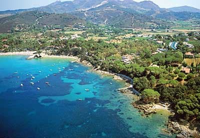 Campeggio Villaggio Le Calanchiole - Immagine 1