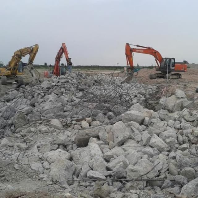 Cantieri Bortolato Srl - Impresa Edile - Scavi e Demolizioni - Immagine 2