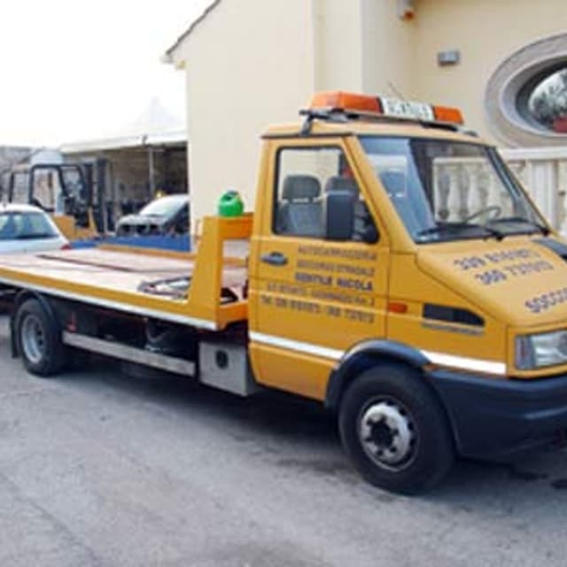 Carrozzeria e Soccorso Stradale Gentile Nicola - Immagine 1