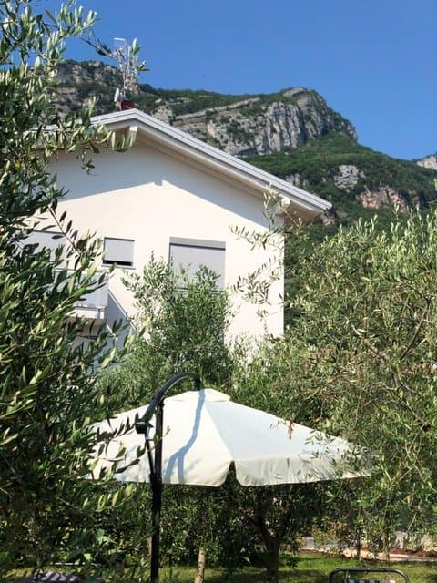 Casa 32 Holidays Apartments Loft Garda Lake - Immagine 2