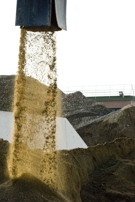 Centro Livornese Recupero Inerti - Immagine 2