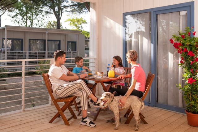 Cesenatico Camping Village - Immagine 2