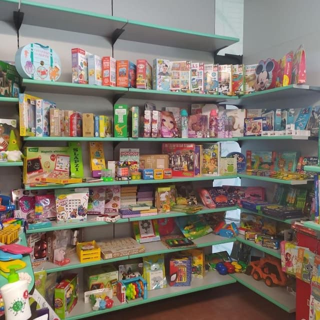 Elyca Cartoleria Articoli Regalo - Immagine 1