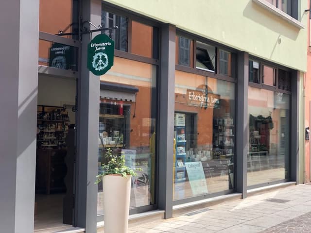 Erboristeria Jamu Fitoterapia Dermocosmesi - Immagine 2