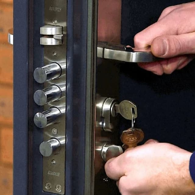 Fa Serramenti Fabio Azzaretti - Immagine 1