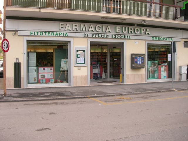 Farmacia Europa - Immagine 1