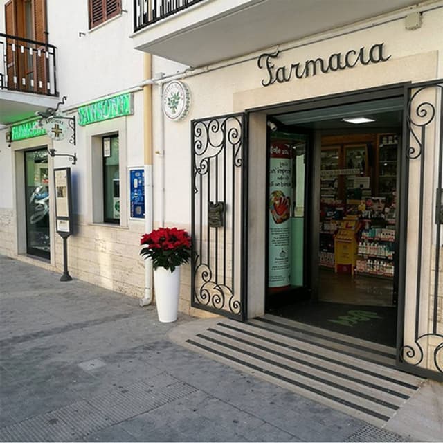 Farmacia Sansone s.a.s. del dottor Sansone Carlo & C. - Immagine 1