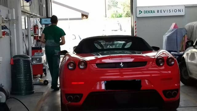 F.lli Marasco snc - Carrozzeria, Centro Revisioni, Meccanico, Gommista - Immagine 2