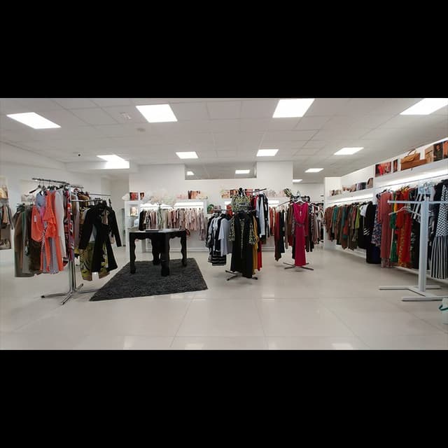 Julierose Abbigliamento - Immagine 2