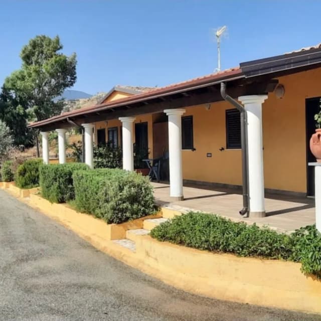 La Pietra Bianca - Immagine 1