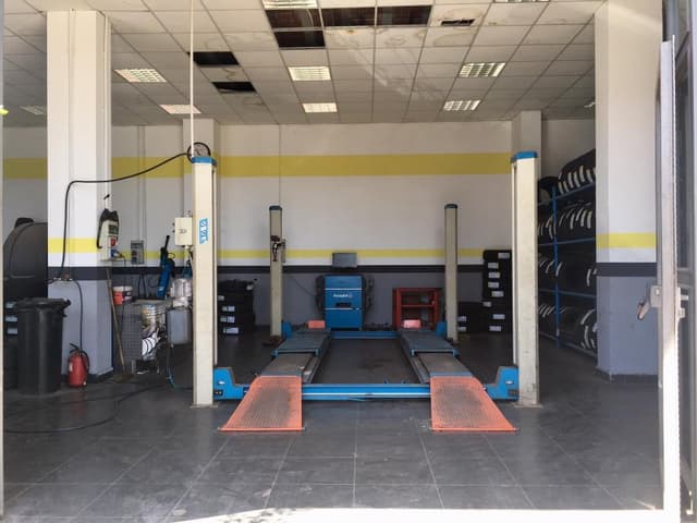 Officina Meccanica Autorizzata Iveco F.lli Ganguzza & C. - Immagine 1