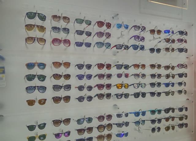 Ottica Davoli Cisterna - Immagine 2