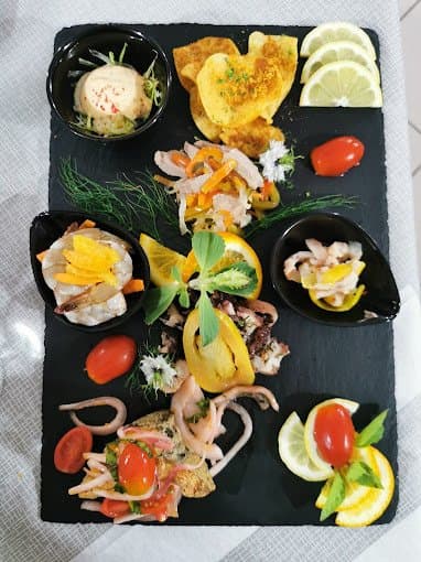 Pizzeria Ristorante L'Angolo - Immagine 2